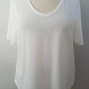 Reserved for Scout615 Bundle of LuLaRoe Iris’ XL